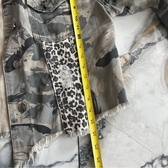 POL camo leopard distressed denim jacket size Large - Picture 7 of 7